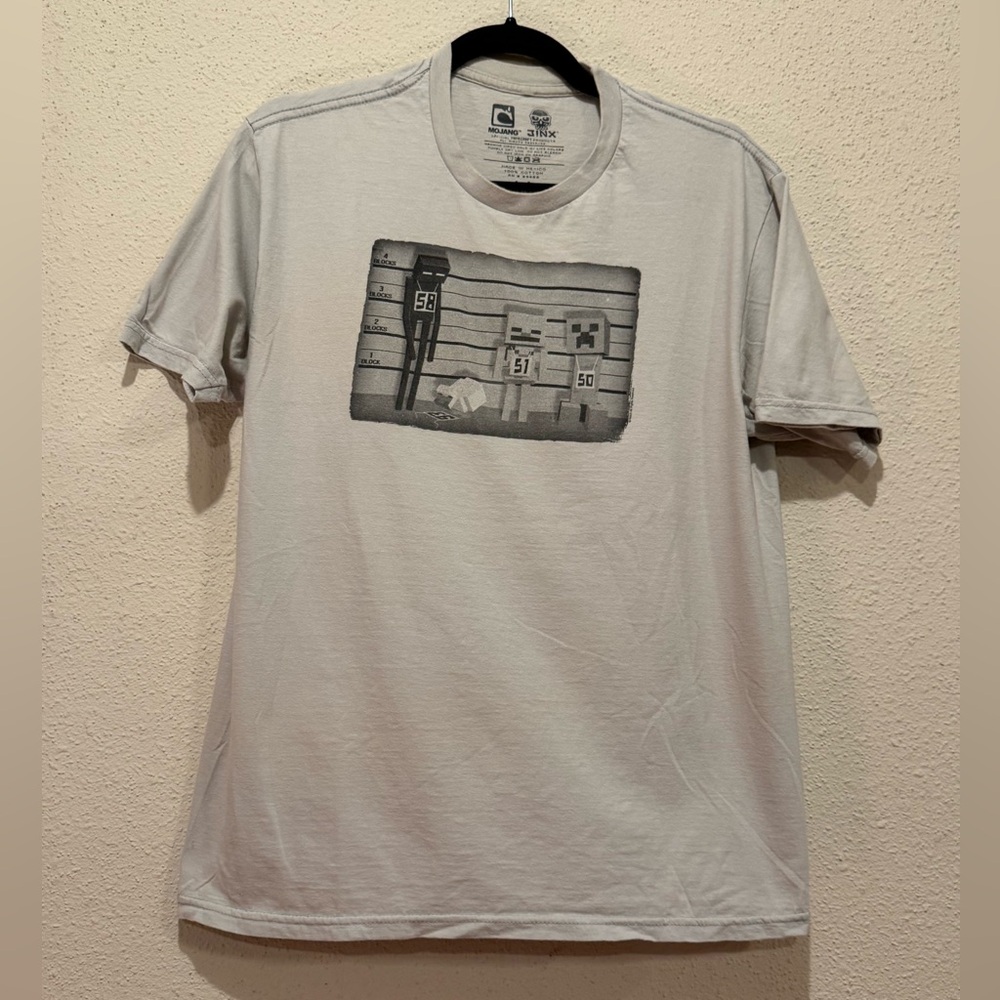 Early Minecraft T-Shirt Men’s Medium